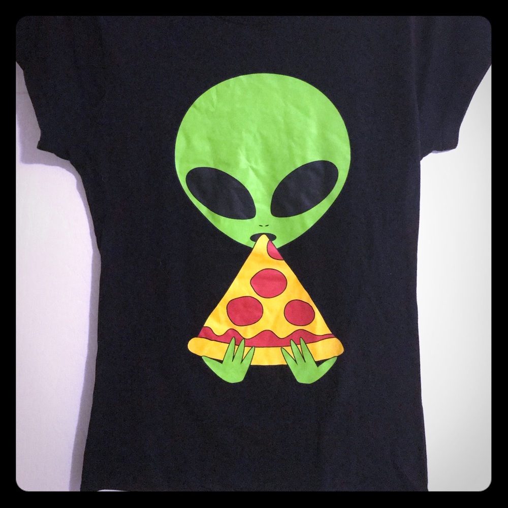 Alien babydoll tee size M NWOT
